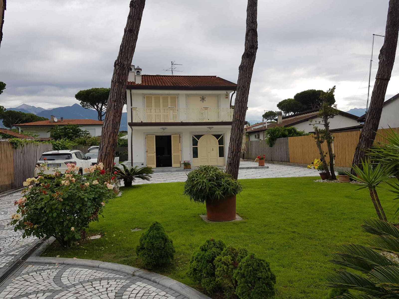 Villa - Forte Dei Marmi - Vittoria Apuana