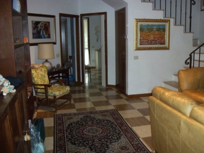 Villa a schiera - Seravezza - Pozzi
