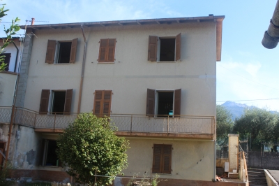 Massa Carrara-Montignoso-Montignoso Semi-indipendenti Casa a schiera