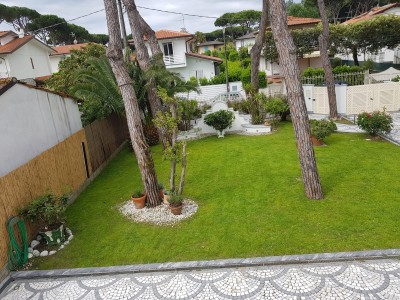 Villa - Forte Dei Marmi - Vittoria Apuana