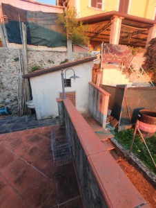 Porzione bifamiliare - Pietrasanta - Capezzano Monte