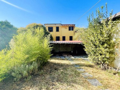 Terratetto - Pietrasanta - vallecchia vecchia