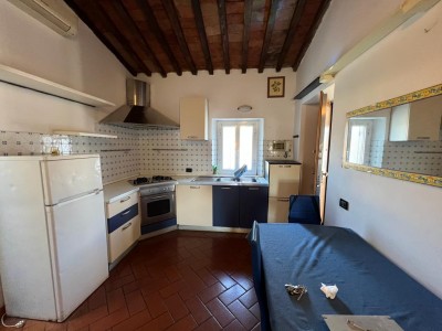 27628-pontestrada-pietrasanta-vendita-appartamento