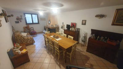 Porzione bifamiliare - Seravezza - Pozzi