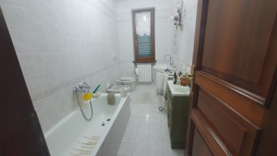 Porzione bifamiliare - Seravezza - Pozzi
