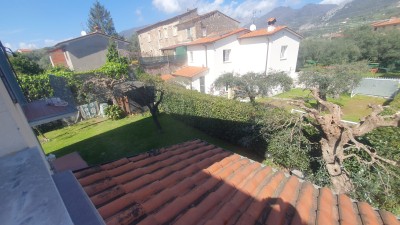 Porzione bifamiliare - Seravezza - Pozzi