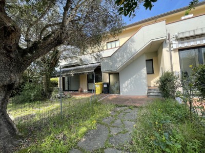 Ufficio - Pietrasanta - Iare