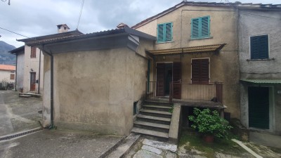 Lucca-Stazzema-Farnocchia Semi-indipendenti Terratetto