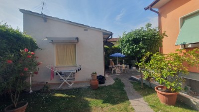 Lucca-Seravezza-Querceta Affitto estivo Indipendente