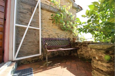 Terratetto - Pietrasanta - Strettoia