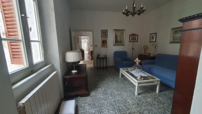 Villa - Pietrasanta - Pietrasanta verso capezzano
