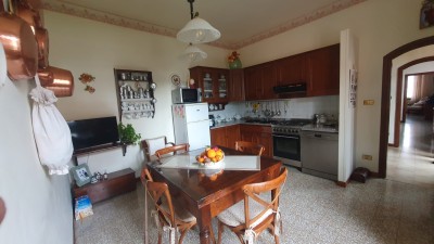 Villa - Pietrasanta - Pietrasanta verso capezzano