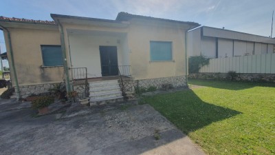 Lucca-Pietrasanta-Montiscendi Indipendenti Villa