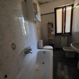 In Quadrifamiliare - Pietrasanta - Pontestrada