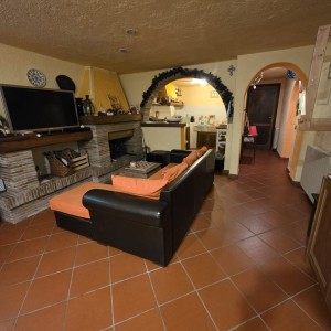 Porzione bifamiliare - Pietrasanta - Capriglia