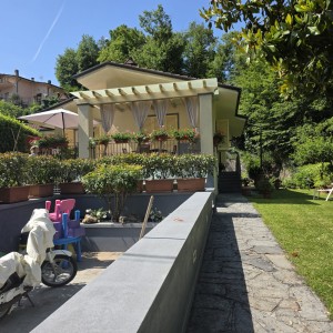 Porzione bifamiliare - Pietrasanta - Capriglia